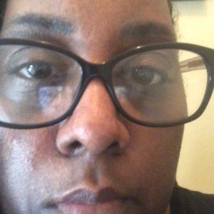 Meet your Posher, Tracy